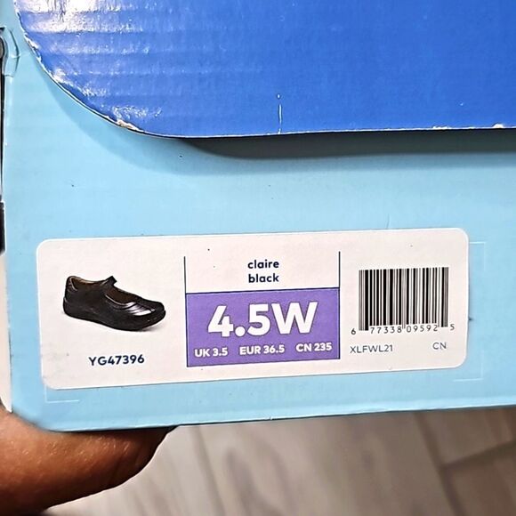 (S-3707)  Stride Rite Girl's Claire  Sz 4.5 Wide - Picture 7 of 11